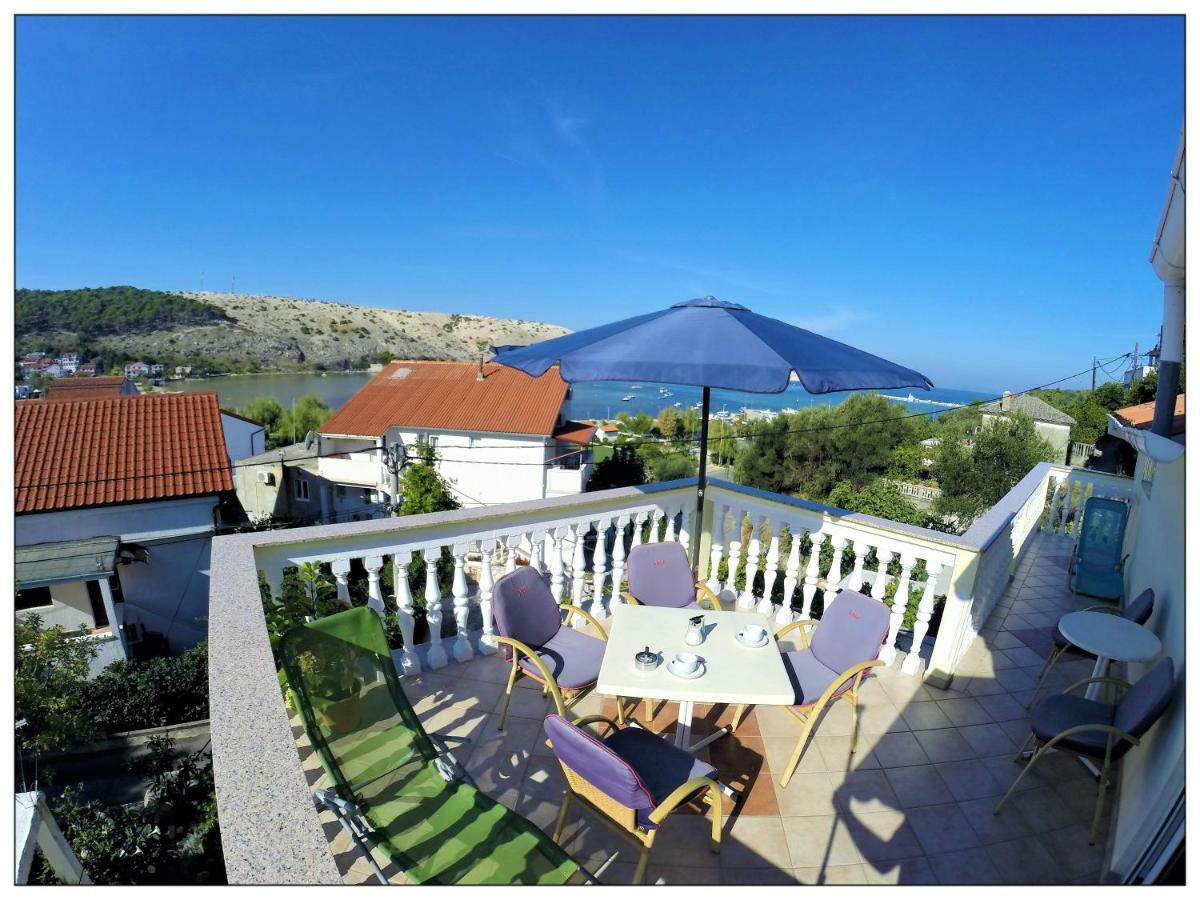 Apartments Boric Lopar Bagian luar foto